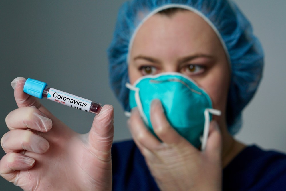 Nurse holding a coronavirus test